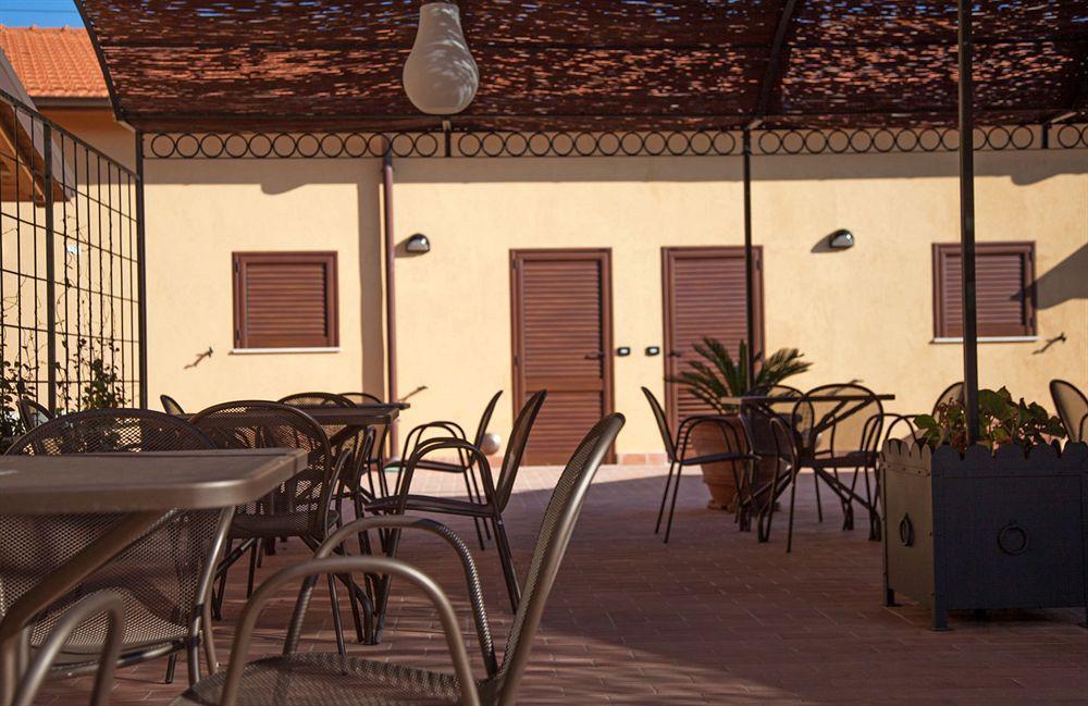 "La Terrazza Di Castiglione" Appartamenti Vacanza Кастильоне дела Пеская Екстериор снимка